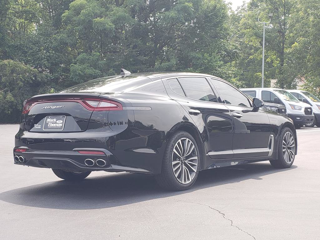 Used 2018 Kia Stinger Premium RWD image 5
