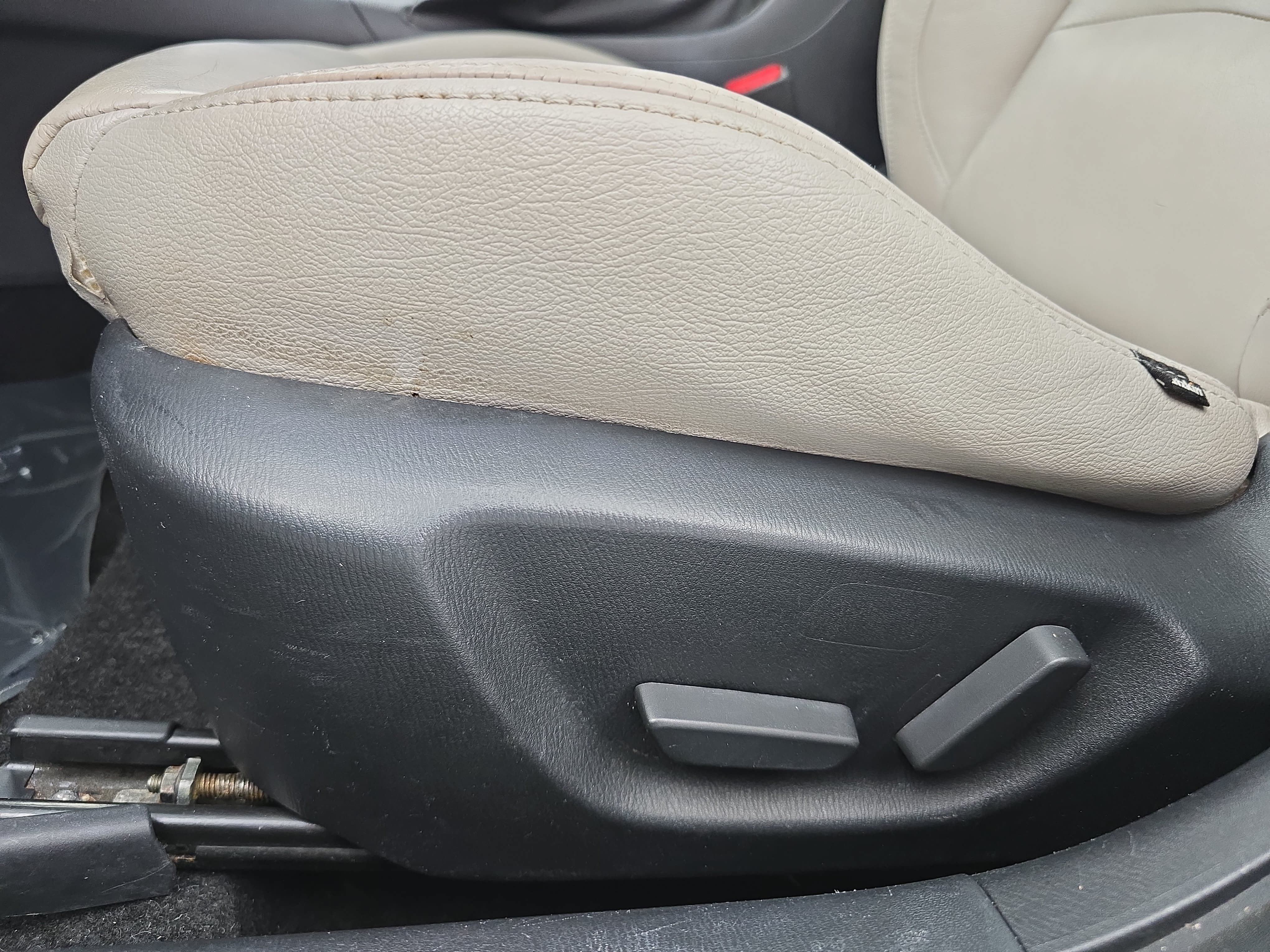 Used 2014 MAZDA MAZDA3 i Grand Touring FWD image 28