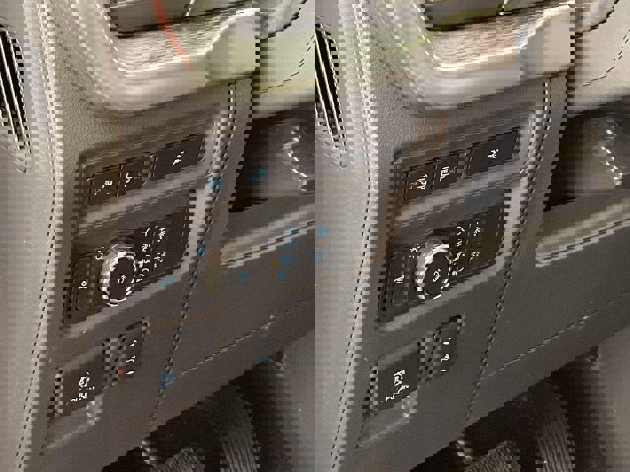 Used 2022 Ford F150 Lariat w/ Max Trailer Tow Package image 11