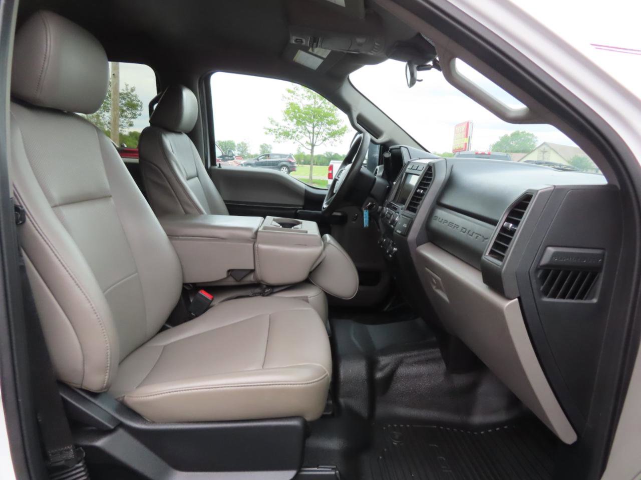 Used 2021 Ford F450 XL w/ STX Appearance Package AWD/4WD image 35