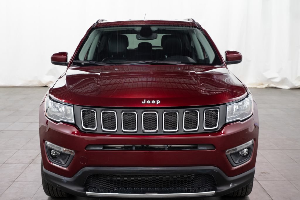 Used 2021 Jeep Compass Latitude w/ Convenience Group AWD/4WD image 2