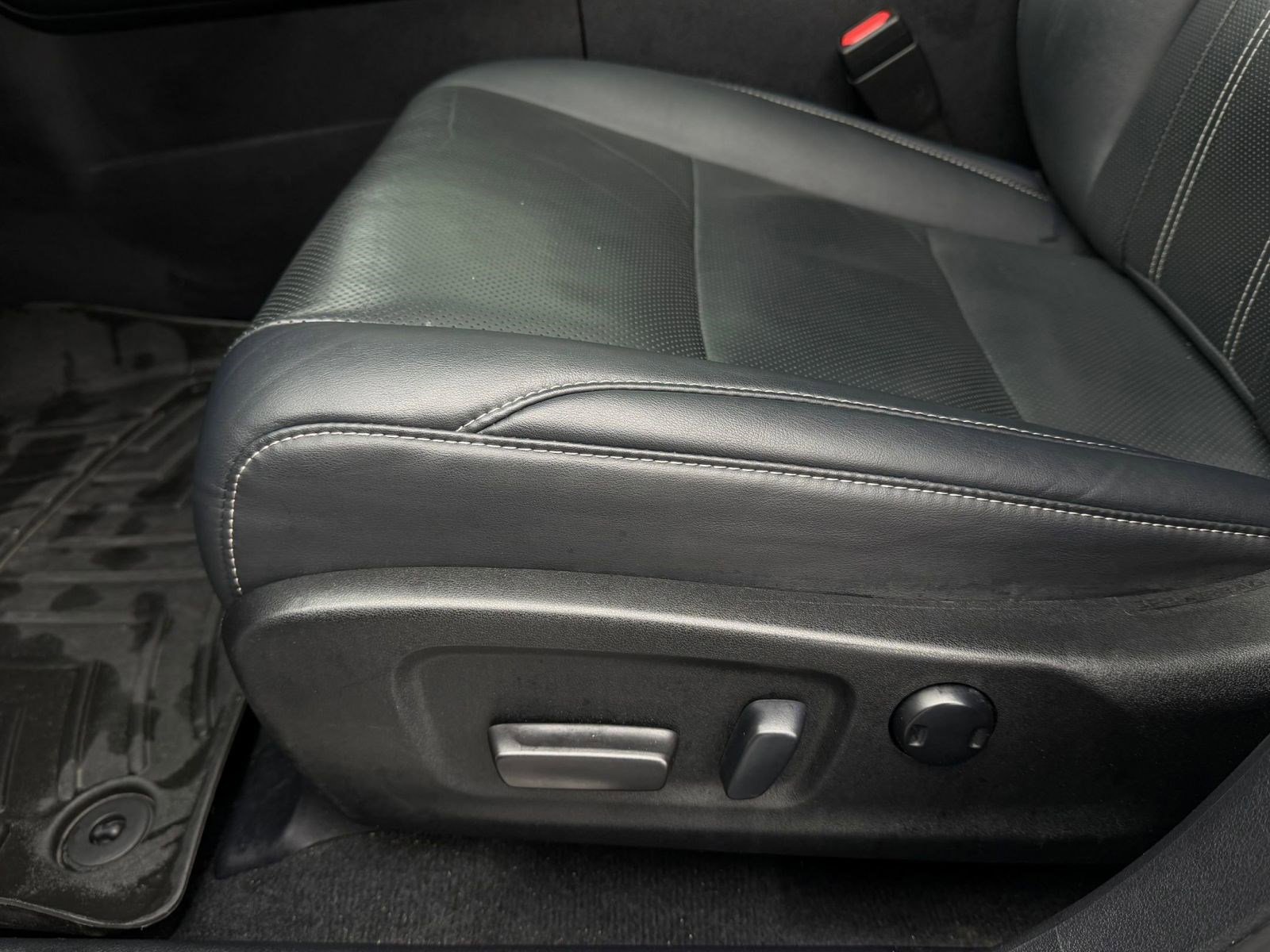 Used 2019 Lexus RX 350 AWD w/ Navigation Package image 13