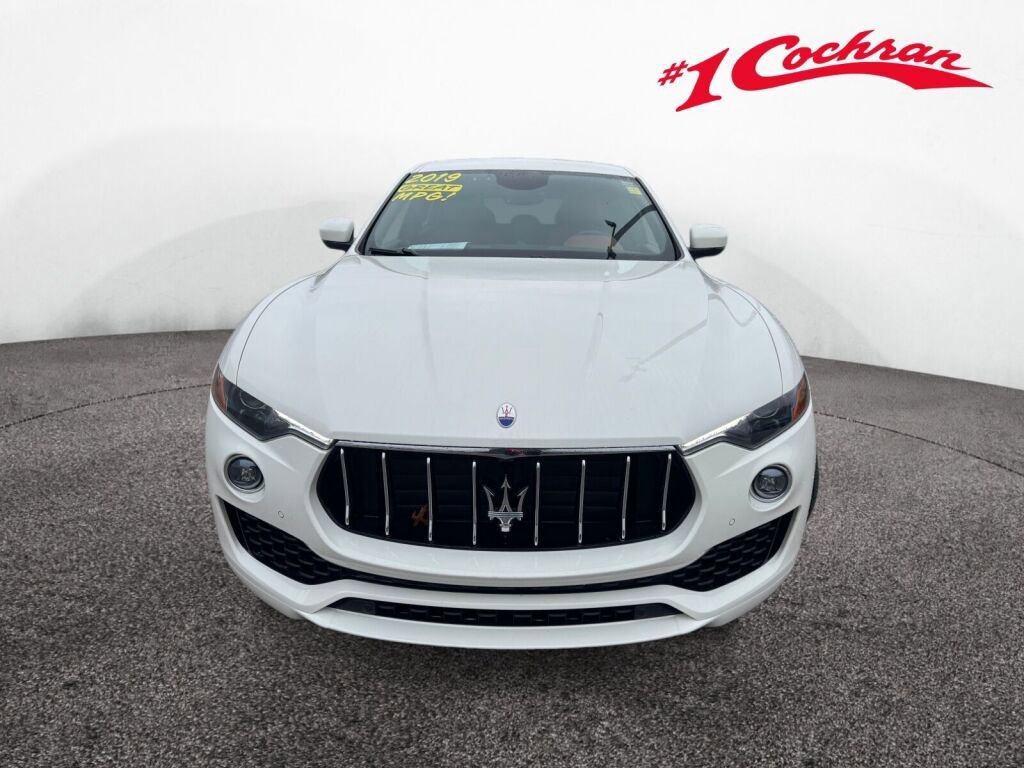 Used 2019 Maserati Levante image 2