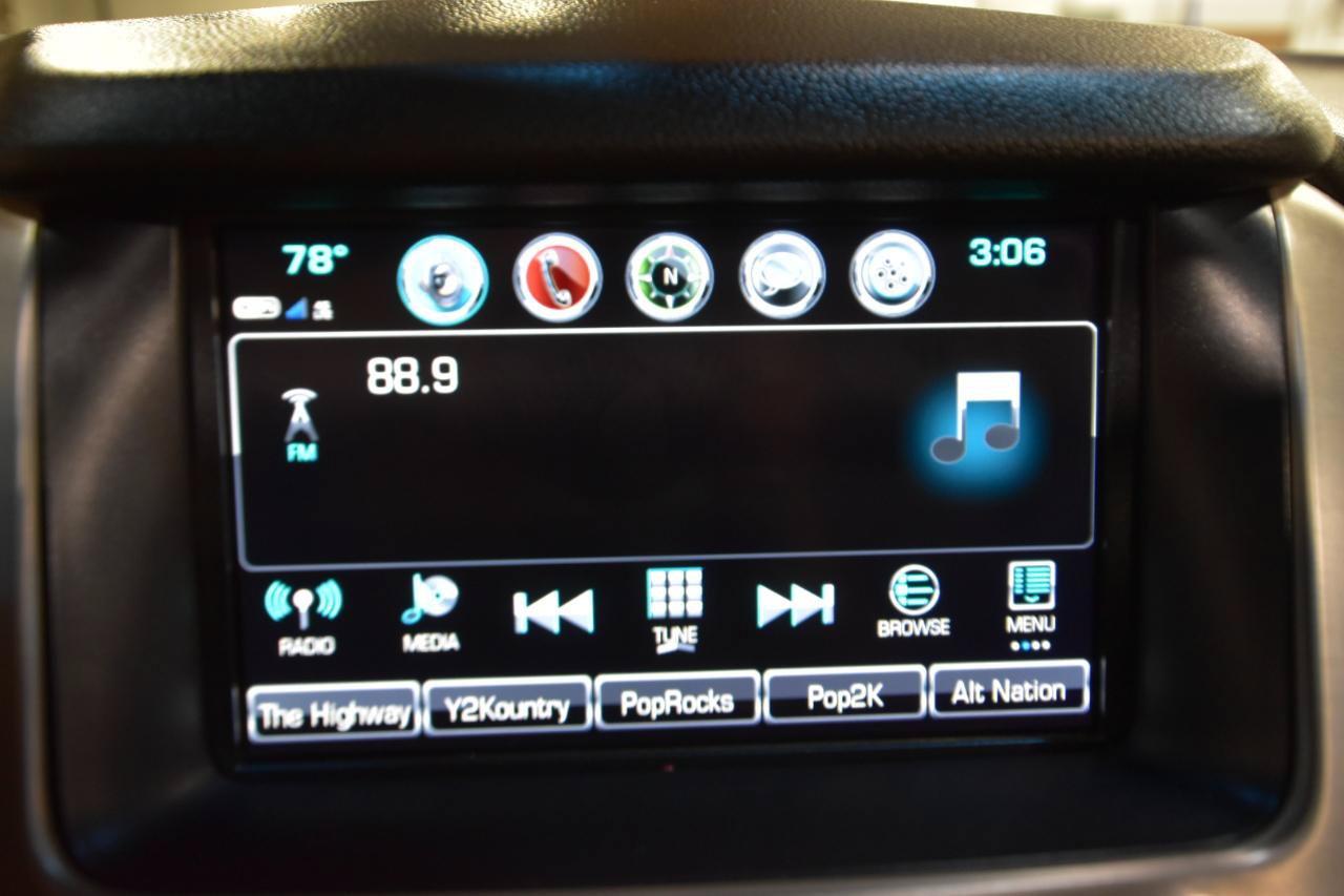 Used 2020 GMC Yukon XL Denali w/ Open Road Package AWD/4WD image 27