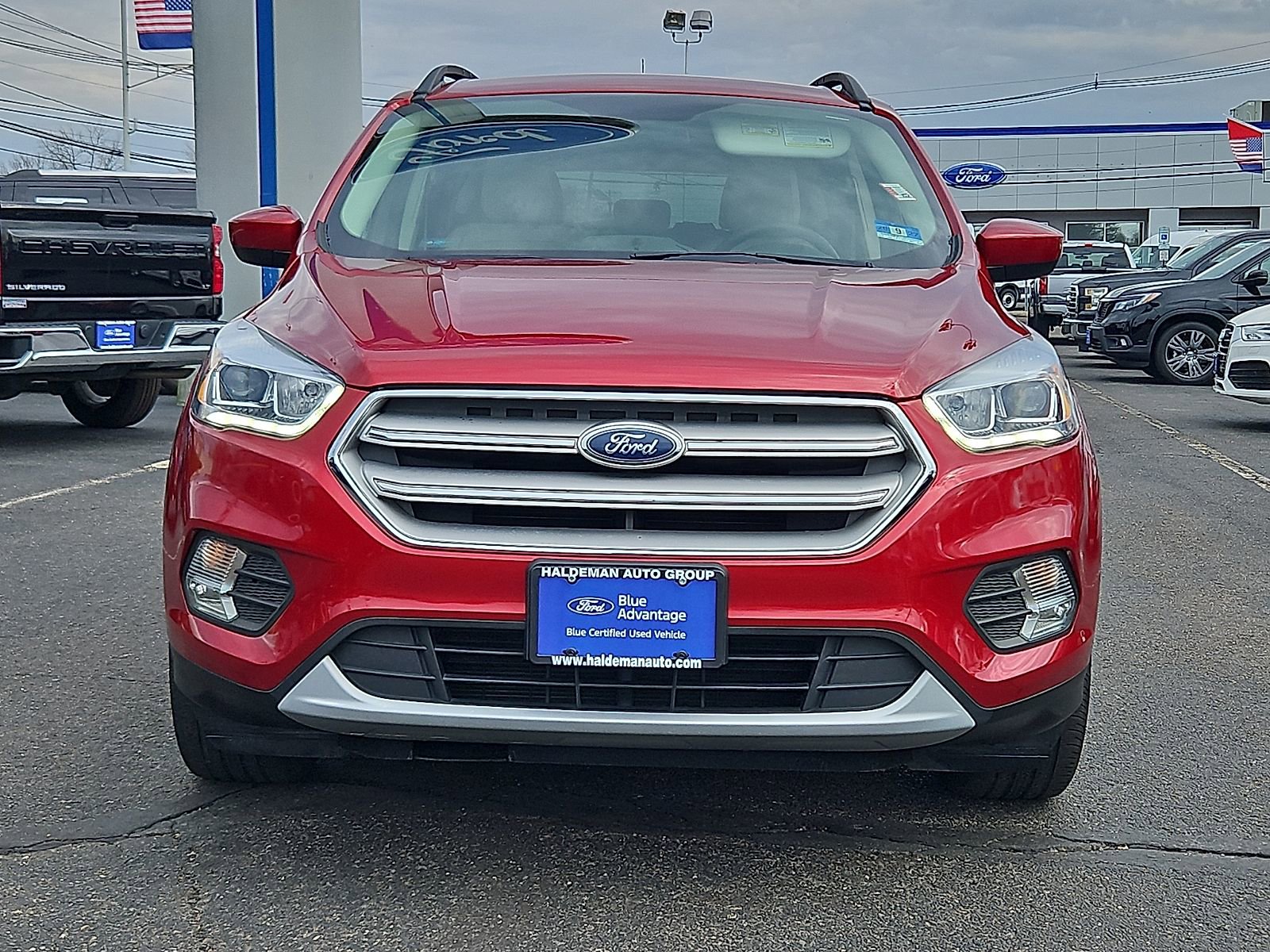 Used 2018 Ford Escape SEL image 2