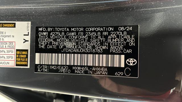 Used 2024 Toyota Prius LE AWD/4WD image 28