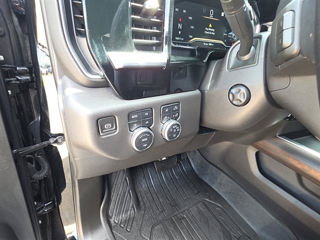 Used 2022 GMC Sierra 1500 SLT AWD/4WD image 12