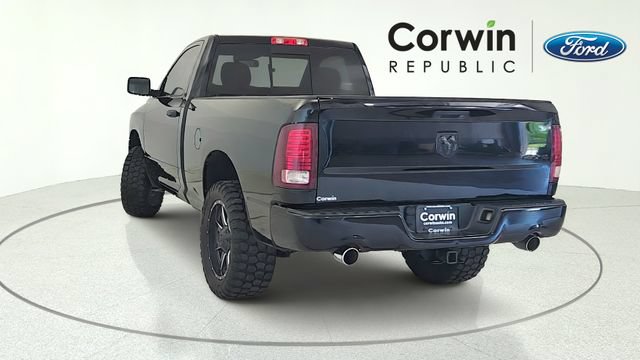 Used 2015 RAM 1500 Express w/ Black Ram 1500 Express Group AWD/4WD image 4
