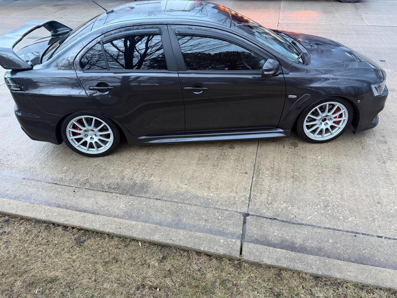 Used 2015 Mitsubishi Lancer Evolution GSR image 8
