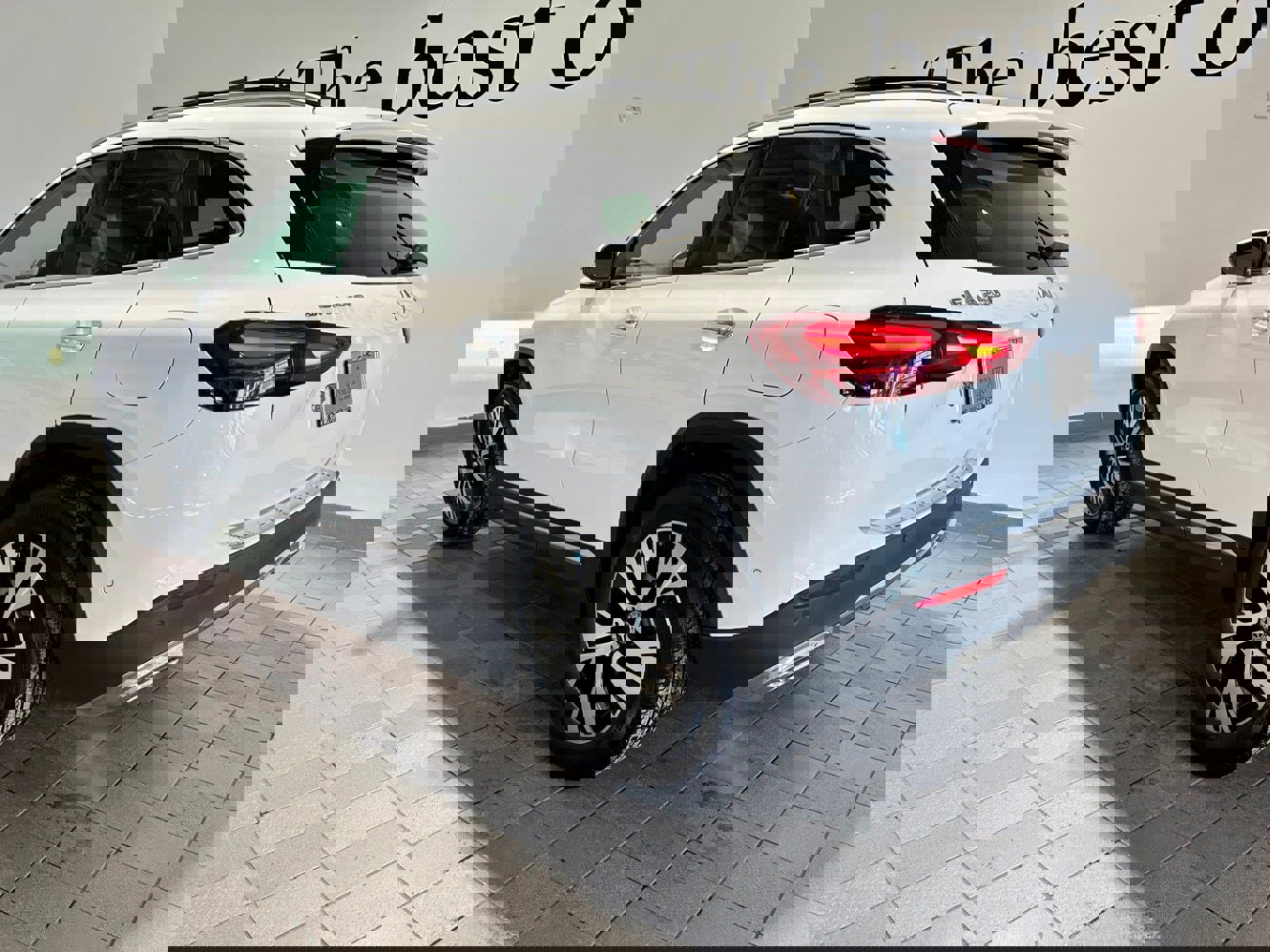 Used 2026 Mercedes-Benz GLA 250 4MATIC image 6