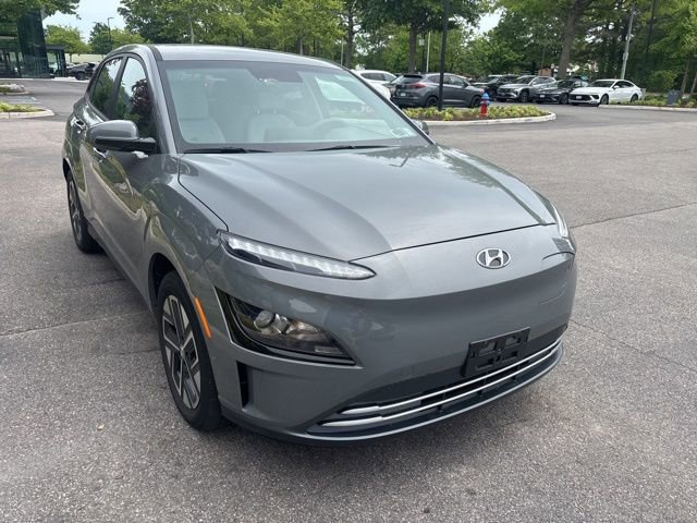 Used 2023 Hyundai Kona SE w/ Cargo Package FWD image 1