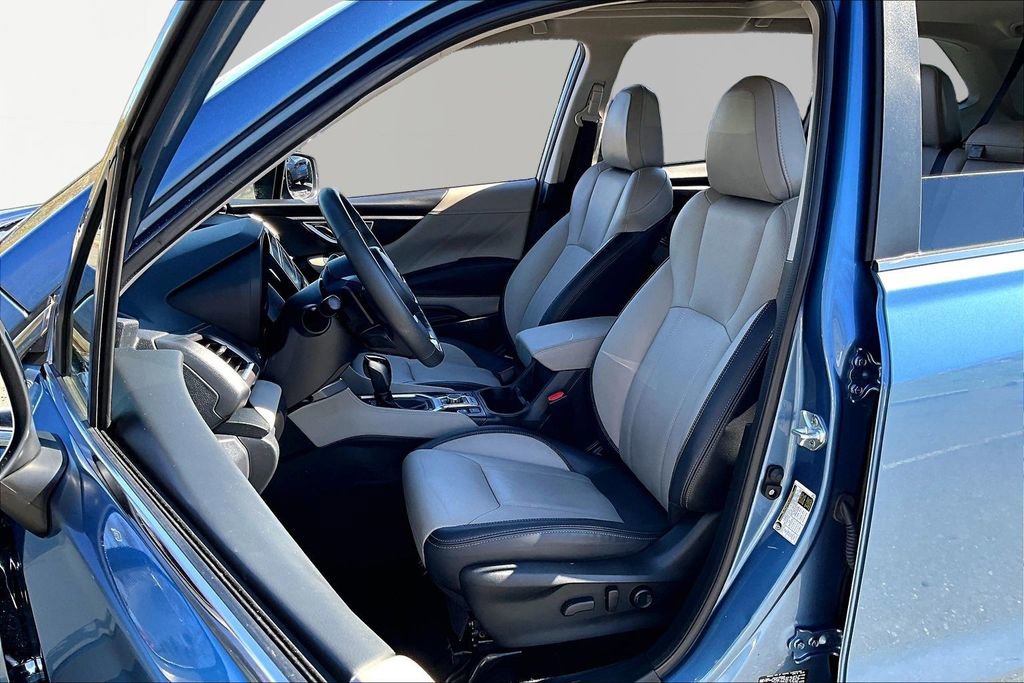 Used 2023 Subaru Forester Limited image 17