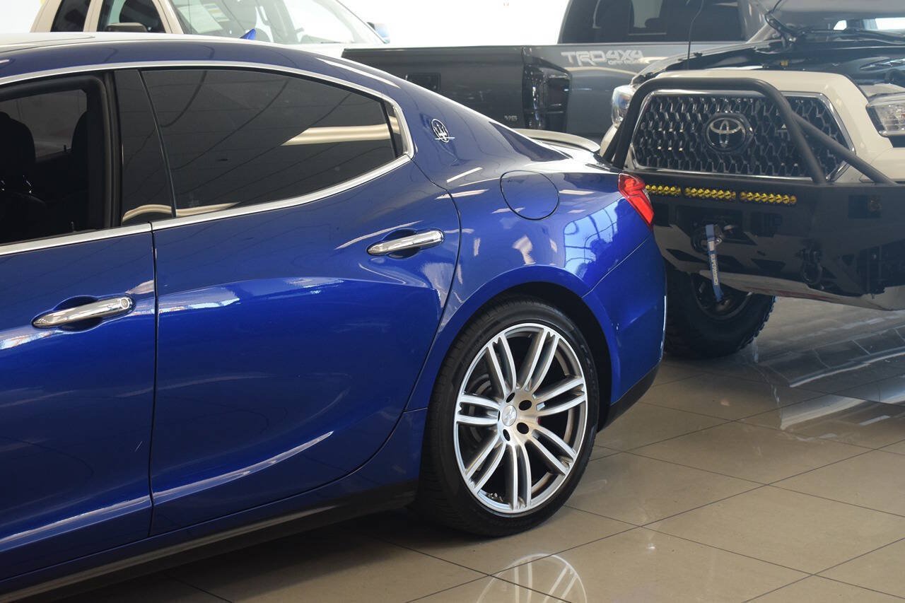 Used 2016 Maserati Ghibli S RWD image 26