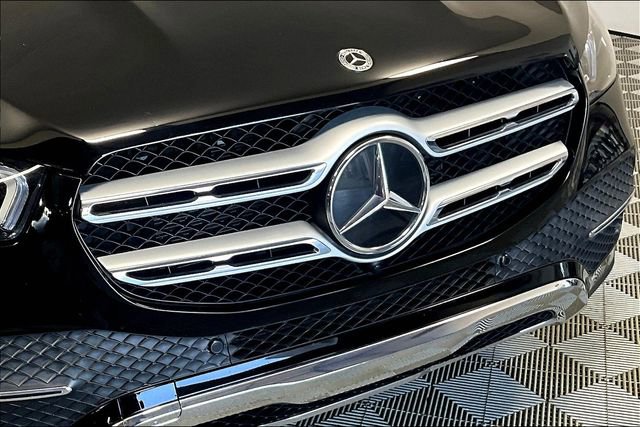 Used 2021 Mercedes-Benz GLE 350 w/ Premium Package image 29