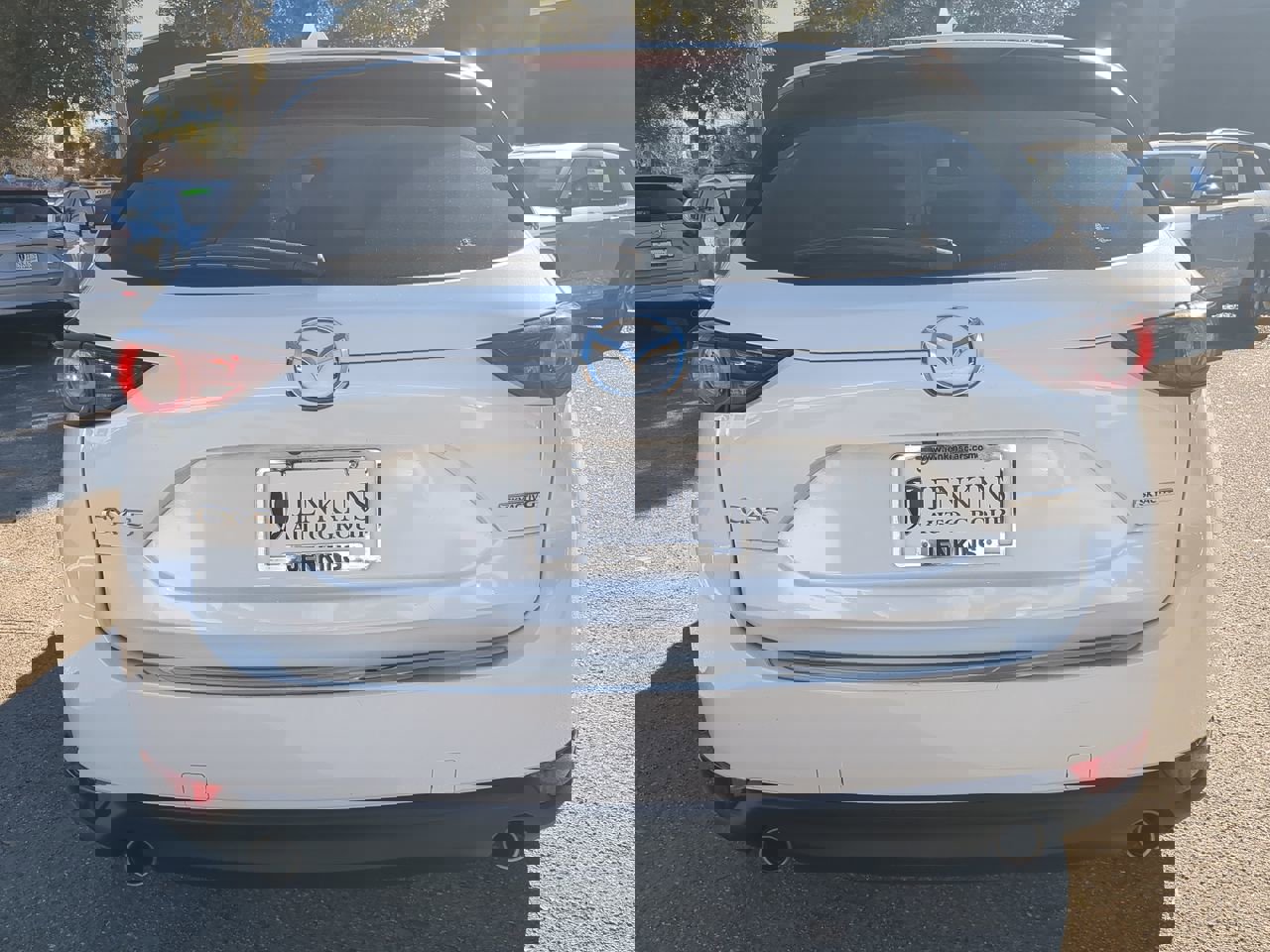 Used 2021 MAZDA CX-5 Touring image 4