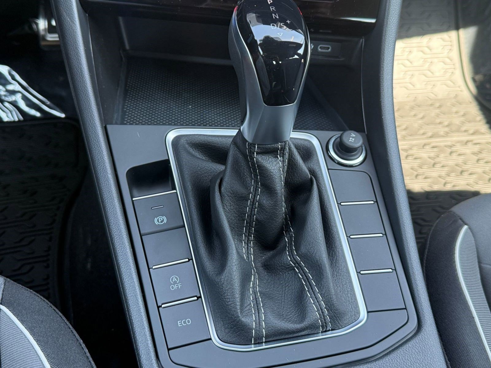 New 2026 Volkswagen Jetta Sport FWD image 14