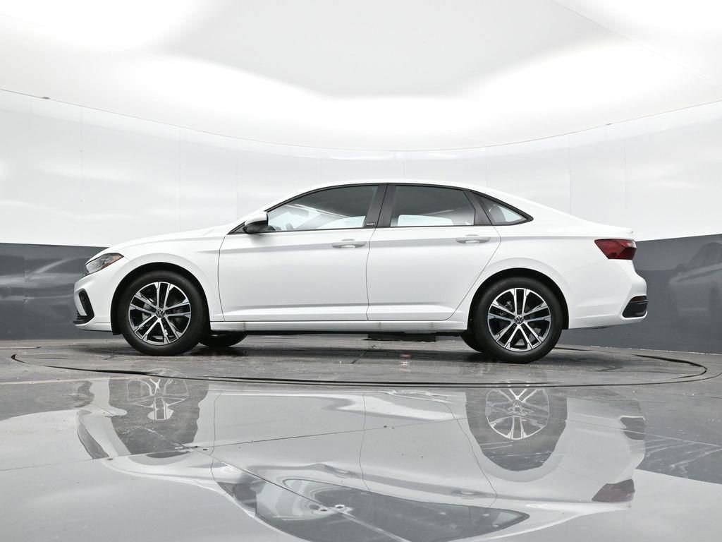 New 2026 Volkswagen Jetta Sport FWD image 34