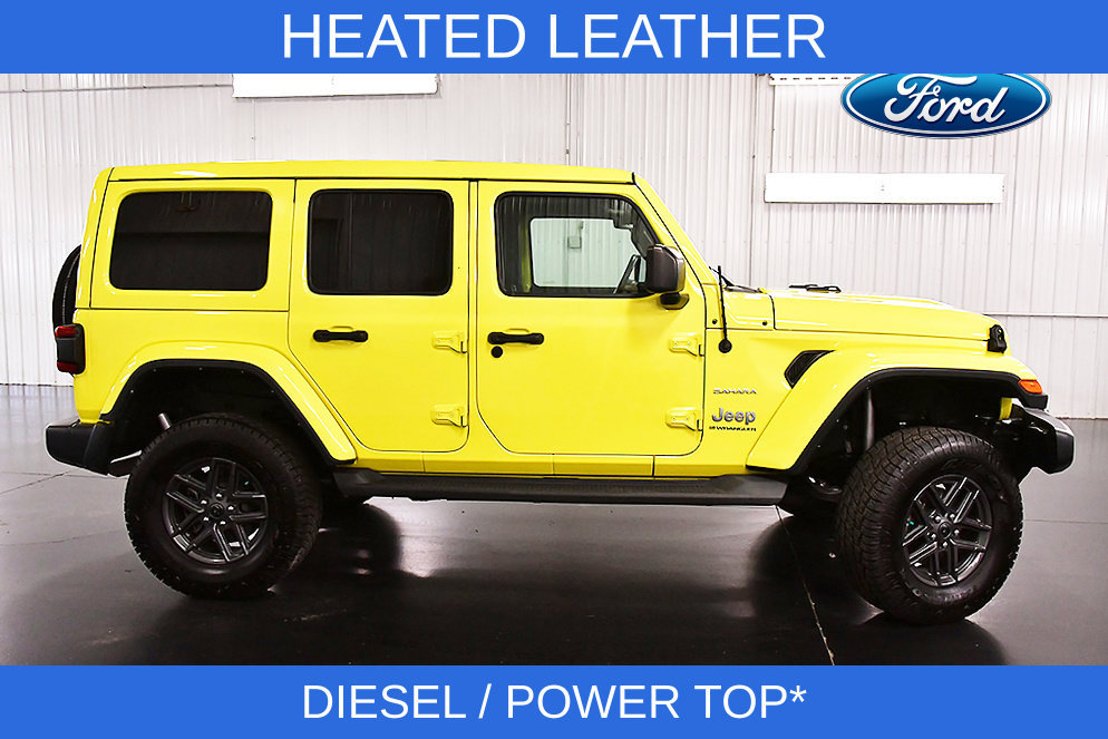 Used 2023 Jeep Wrangler Unlimited Sahara w/ LED Lighting Group AWD/4WD image 8
