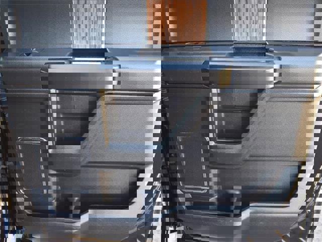 Used 2019 Ford F150 Lariat image 40