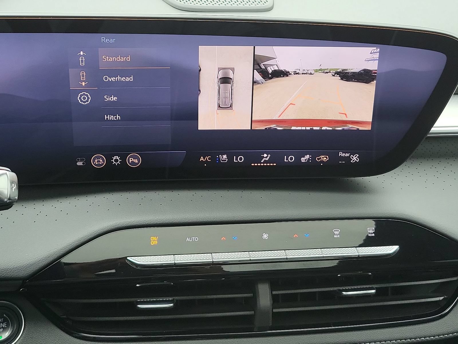Used 2025 Buick Enclave Avenir w/ Trailering Package, 5000 lbs. FWD image 15