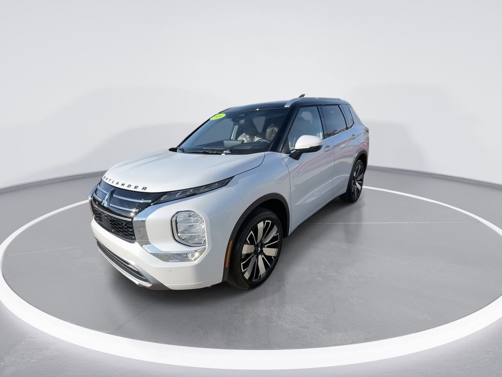 New 2026 Mitsubishi Outlander SEL image 4