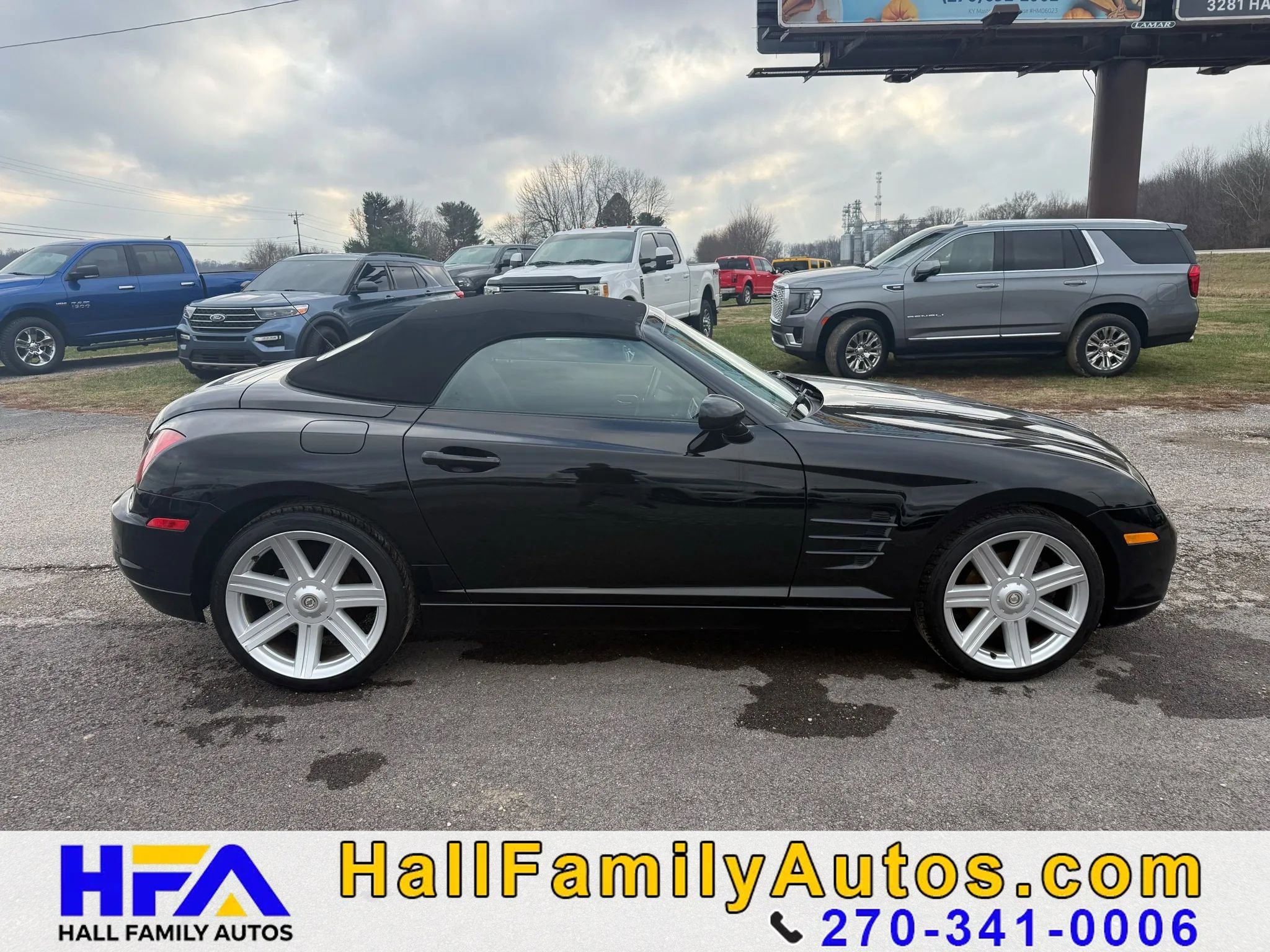 Used 2005 Chrysler Crossfire Convertible RWD image 6