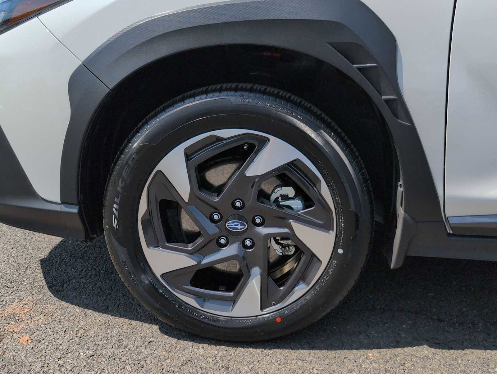 Certified 2025 Subaru Crosstrek 2.5i Limited w/ Crosstrek Mirror Package AWD/4WD image 14