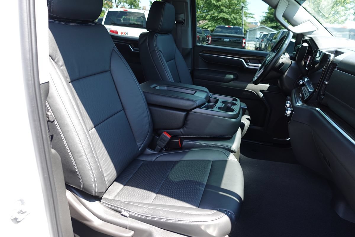 Used 2025 GMC Sierra 1500 Elevation AWD/4WD image 39