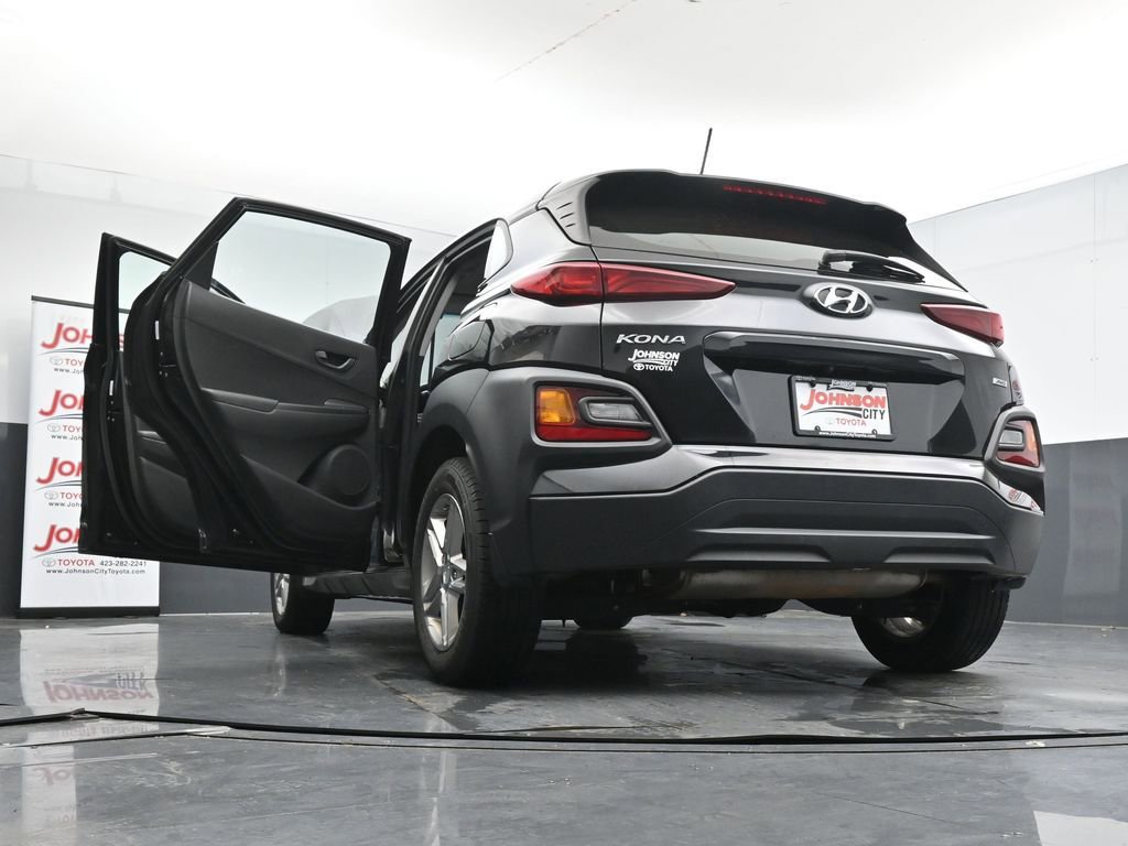 Used 2020 Hyundai Kona SE AWD/4WD image 44