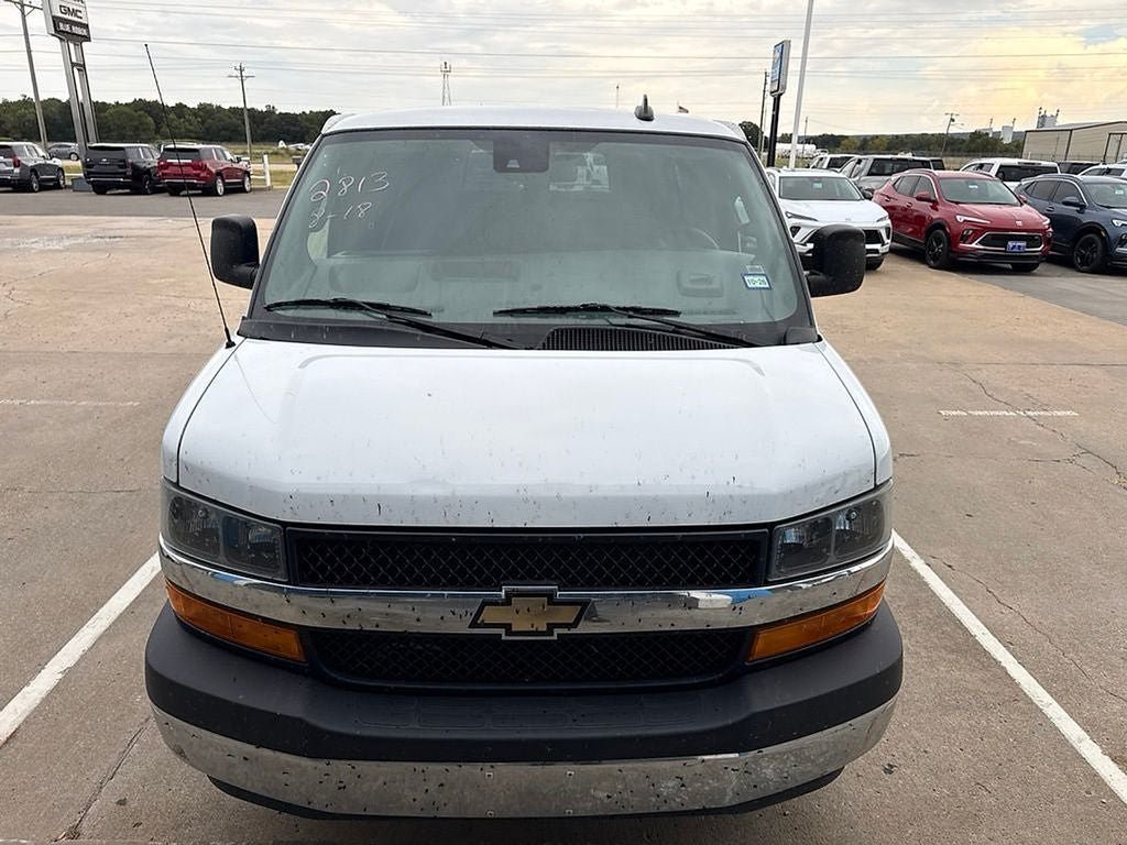 Used 2025 Chevrolet Express 3500 LT w/ LT Preferred Equipment Group RWD image 8