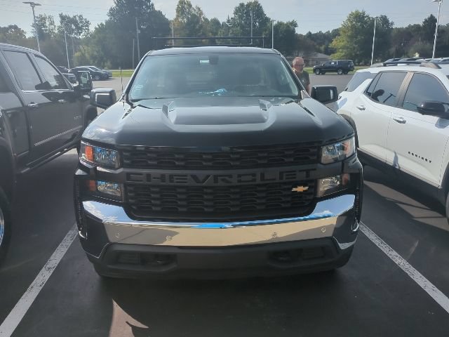 Used 2020 Chevrolet Silverado 1500 W/T w/ WT Convenience Package AWD/4WD image 2