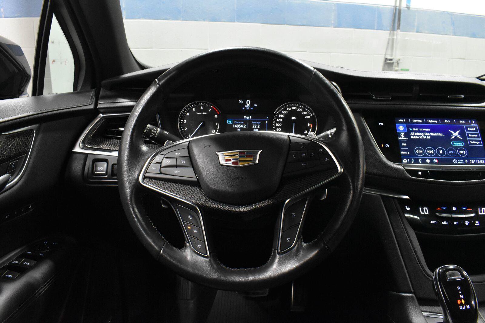 Used 2022 Cadillac XT5 Sportv AWD/4WD image 6
