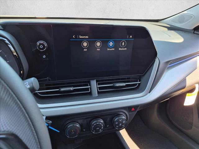 New 2026 Chevrolet Trax LS w/ LS Convenience Package FWD image 12