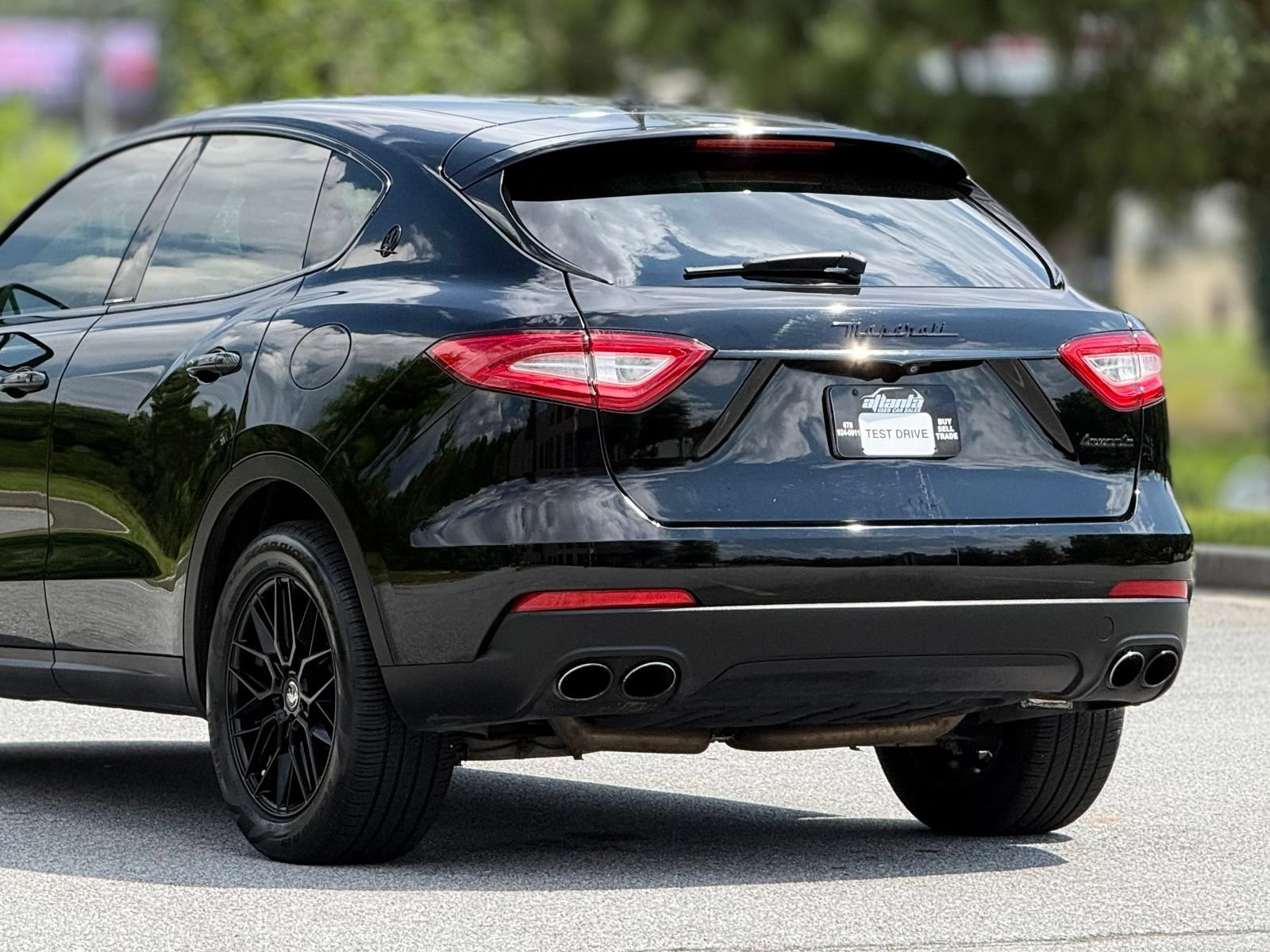 Used 2017 Maserati Levante AWD/4WD image 48