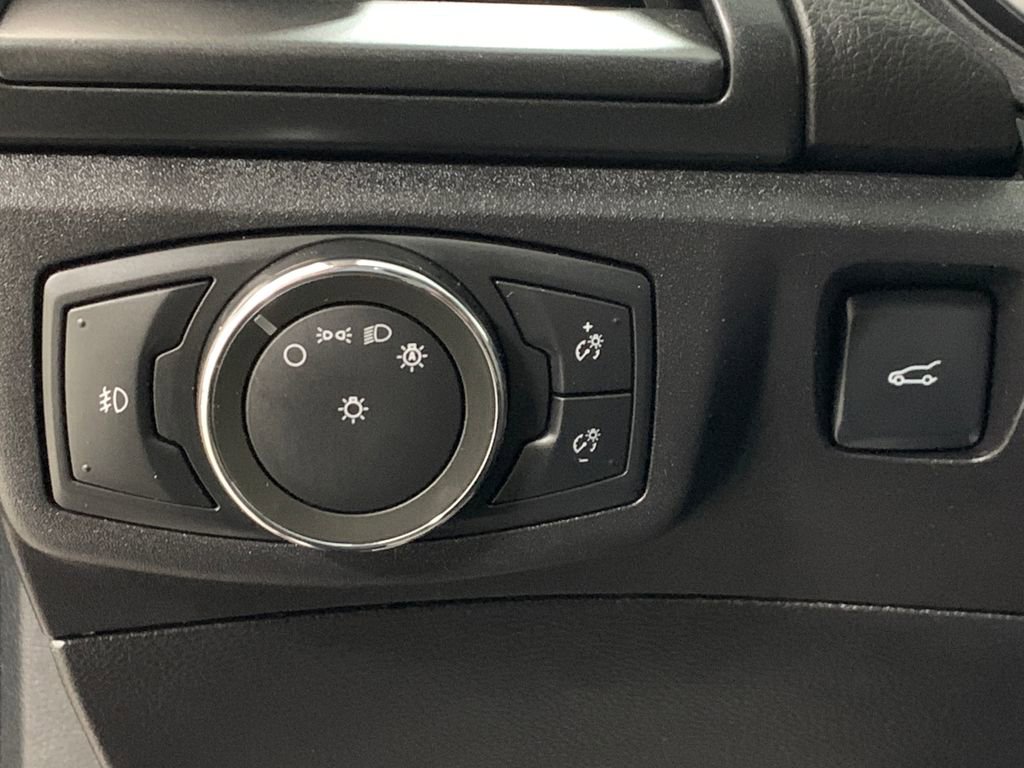 Used 2017 Ford Fusion Titanium image 14