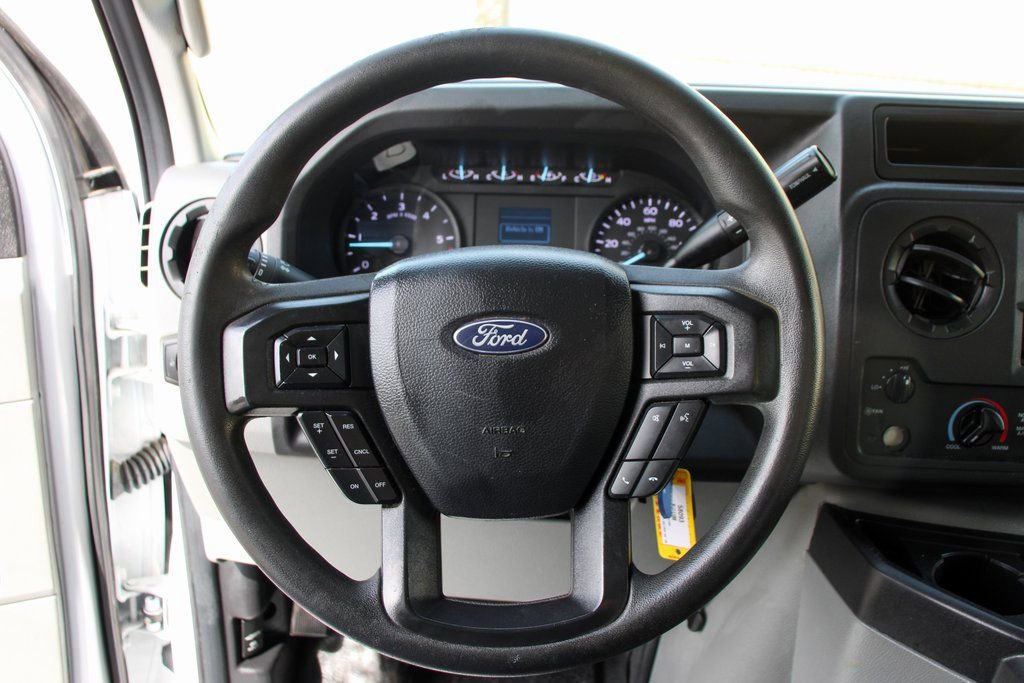 Used 2023 Ford E-450 and Econoline 450 Super Duty w/ Power Windows & Locks Group image 26