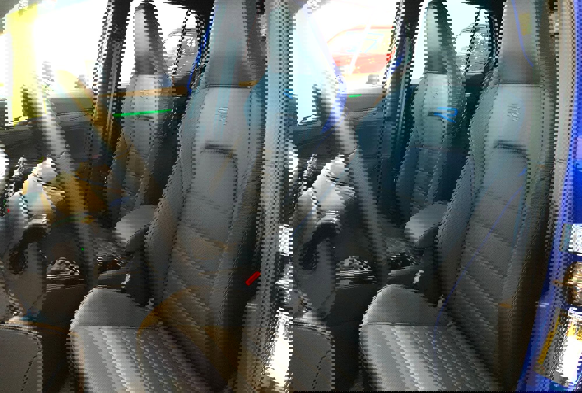 New 2024 Volkswagen Golf R image 31