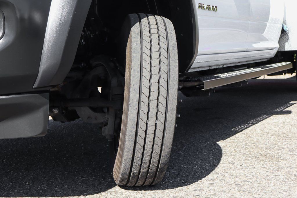 Used 2021 RAM 5500 Tradesman w/ Max Tow Package RWD image 45