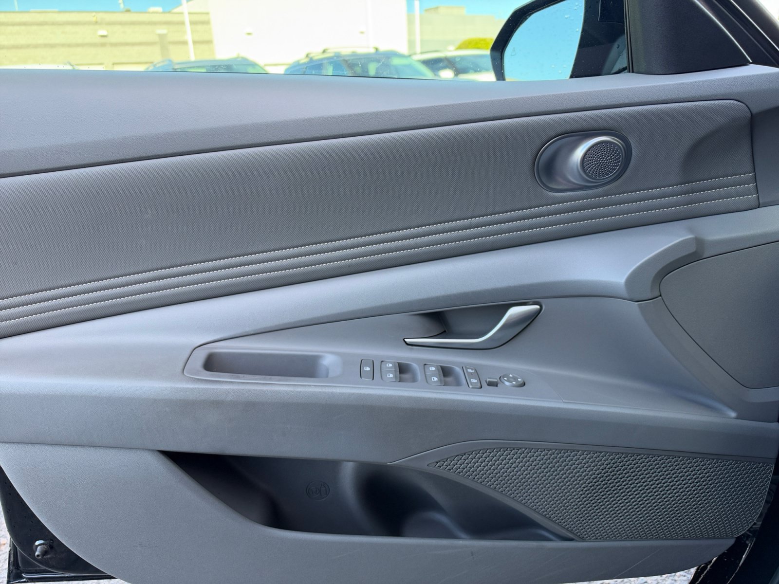 Certified 2025 Hyundai Elantra Sport FWD image 13
