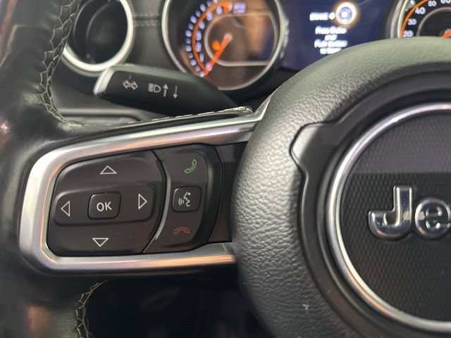 Used 2020 Jeep Gladiator Overland AWD/4WD image 12
