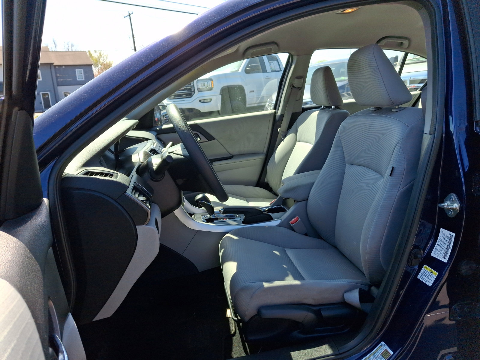 Used 2014 Honda Accord LX image 12