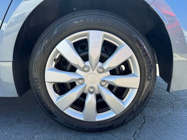 Used 2023 Toyota Corolla LE FWD image 6