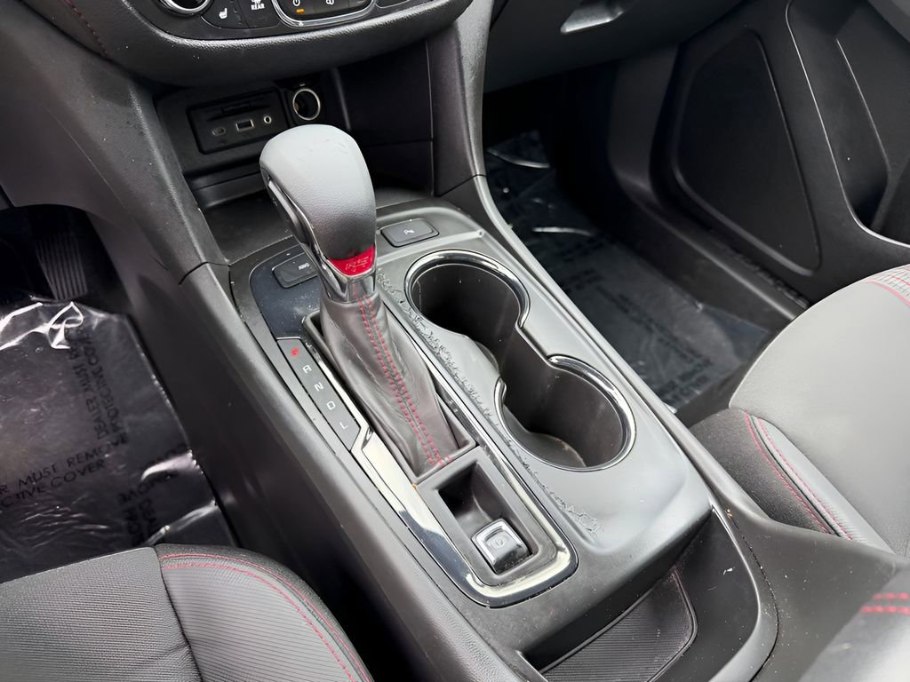 Used 2023 Chevrolet Equinox RS AWD/4WD image 29