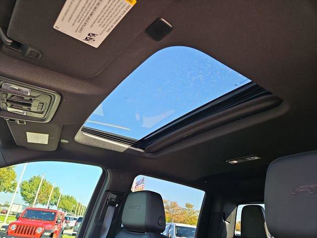 New 2026 GMC Sierra 2500 AT4 w/ AT4 Premium Plus Package image 31