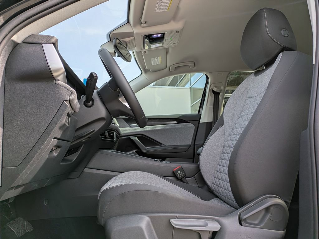 Certified 2026 Volkswagen Tiguan S image 2