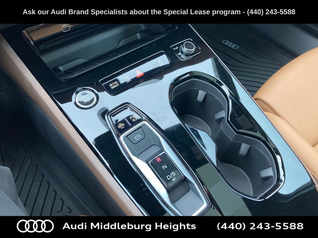 Used 2025 Audi A5 2.0T Premium w/ Convenience Package image 39