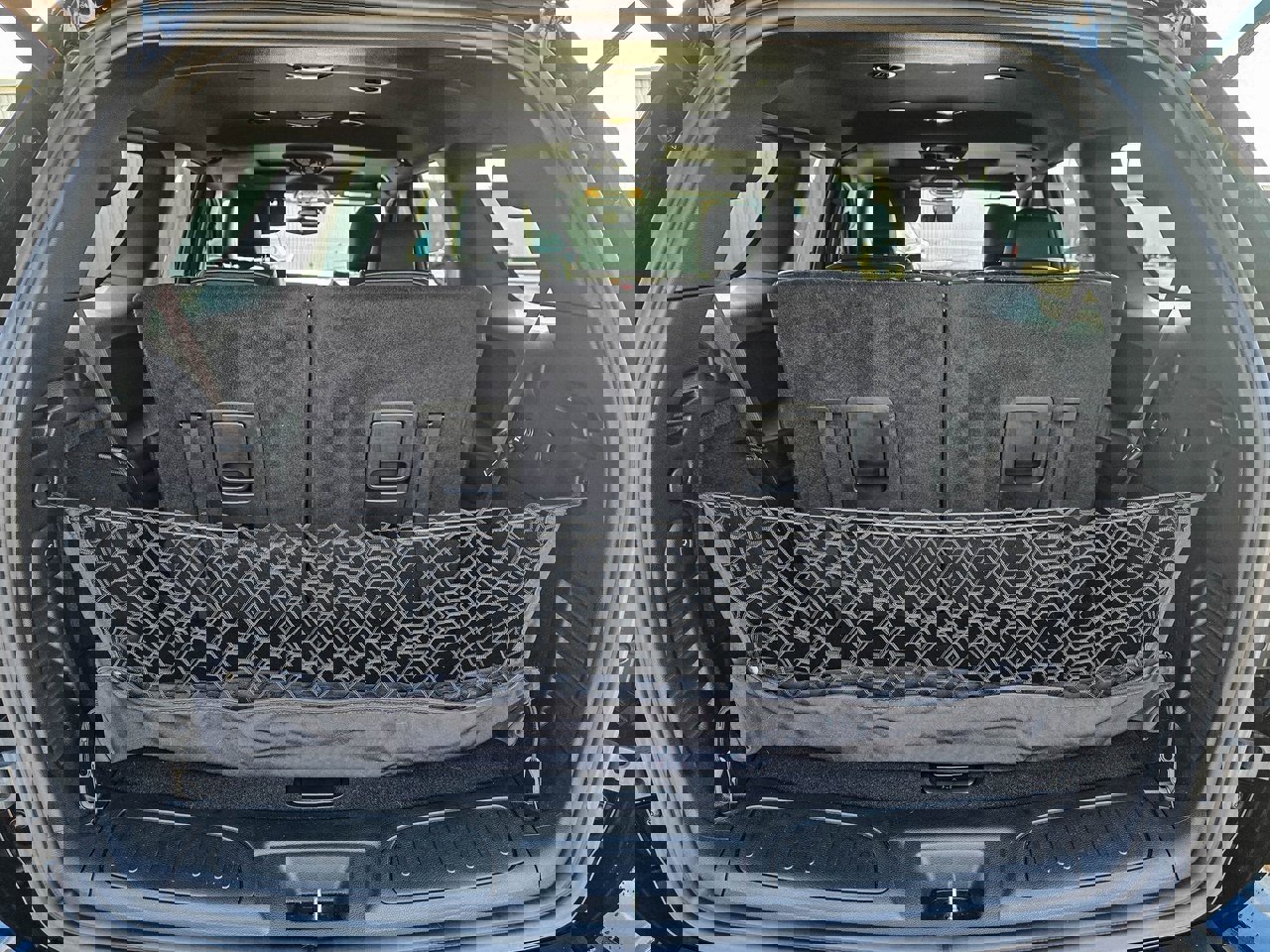 Used 2025 Dodge Durango R/T image 36