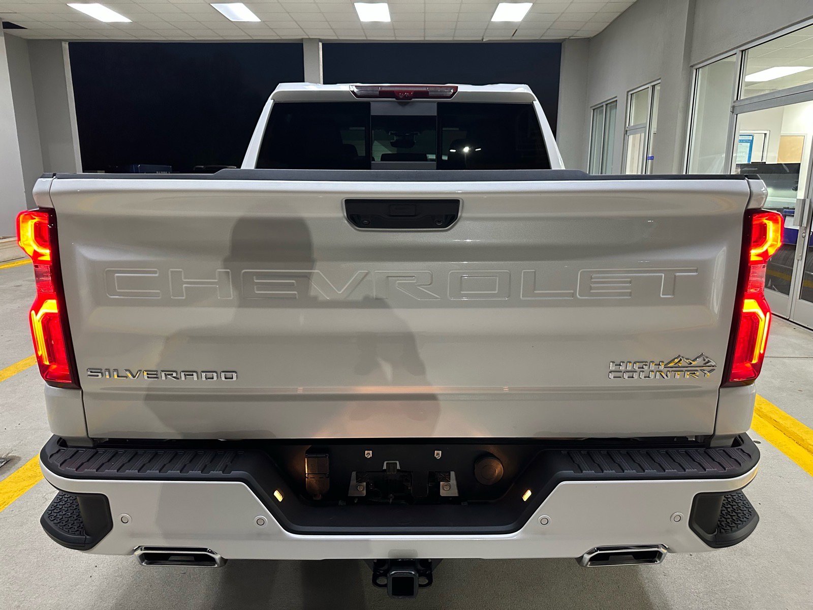 Used 2025 Chevrolet Silverado 1500 High Country w/ High Country Premium Package image 12