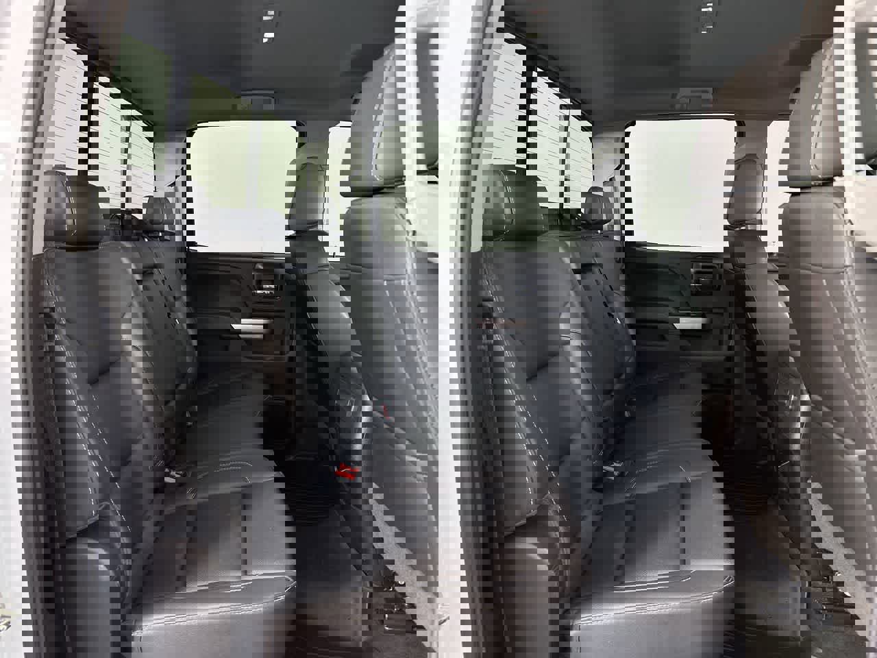 Used 2018 Chevrolet Silverado 2500 LTZ w/ Duramax Plus Package image 7