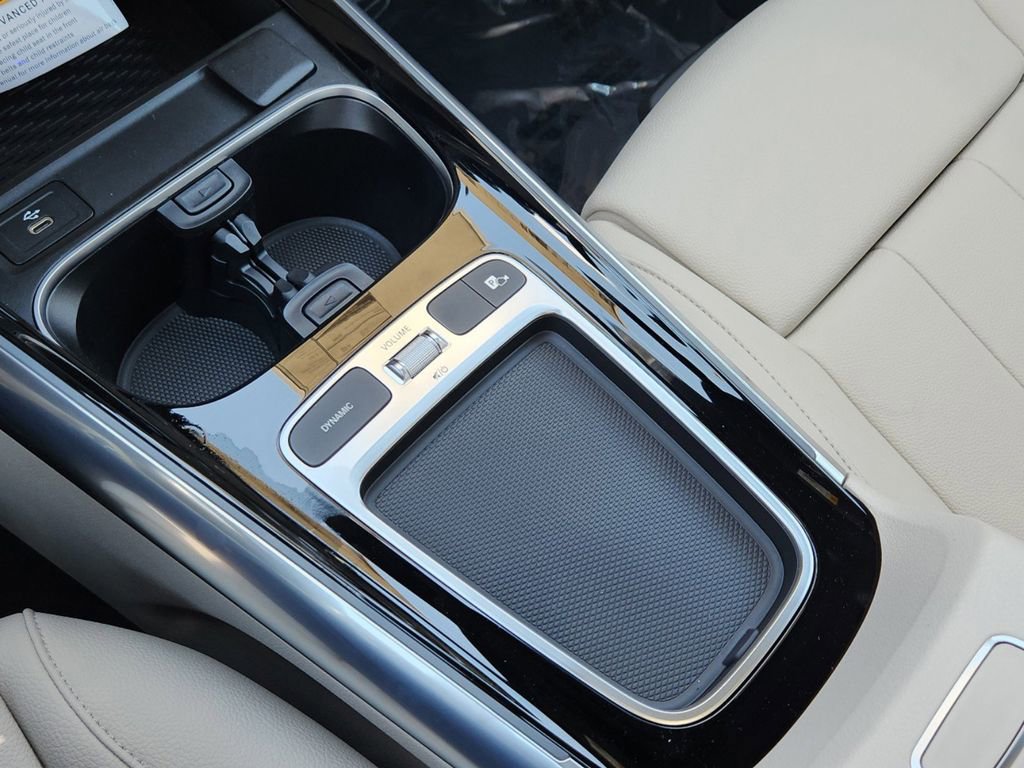 Used 2025 Mercedes-Benz GLA 250 4MATIC image 27